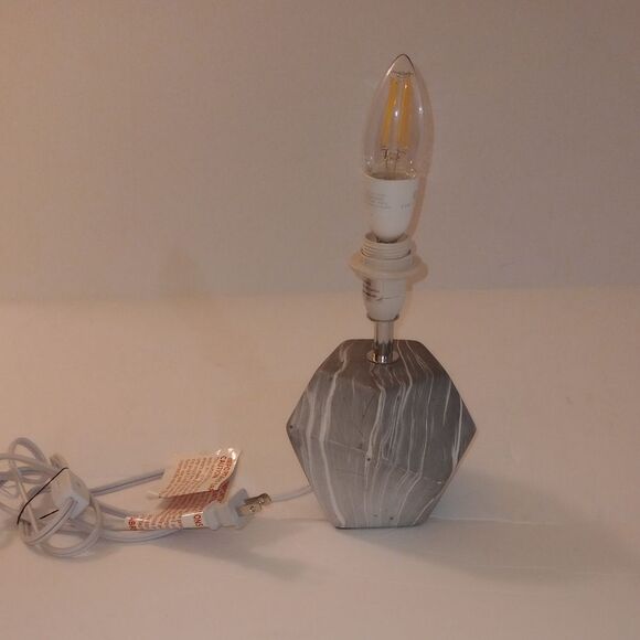 🆕🛋️Round Prism Mini Table Lamp Gray And White Geometric - Picture 11 of 15